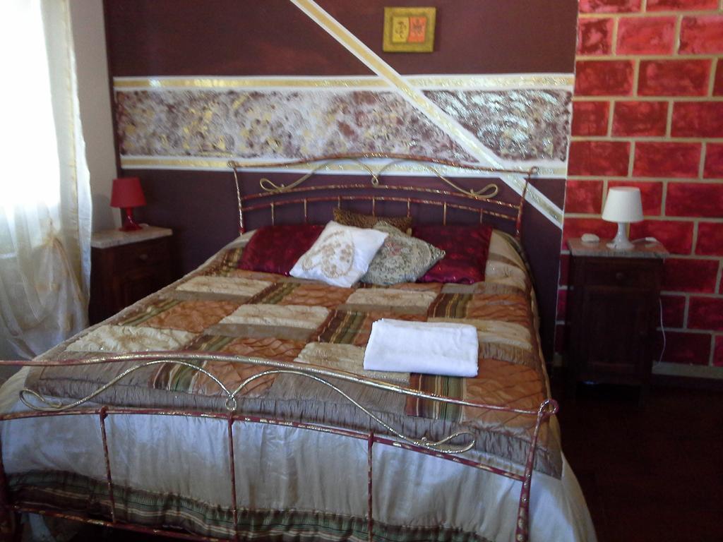Tropical Bed&Breakfast Lucca Værelse billede