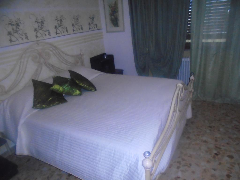 Tropical Bed&Breakfast Lucca Eksteriør billede