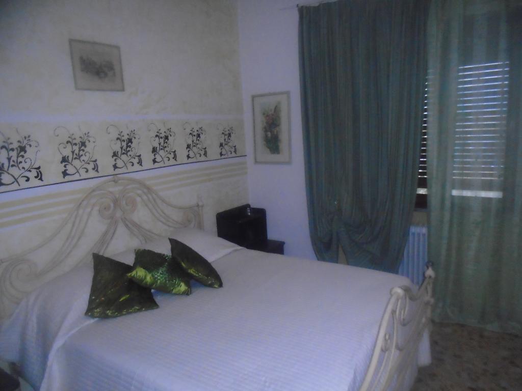Tropical Bed&Breakfast Lucca Eksteriør billede